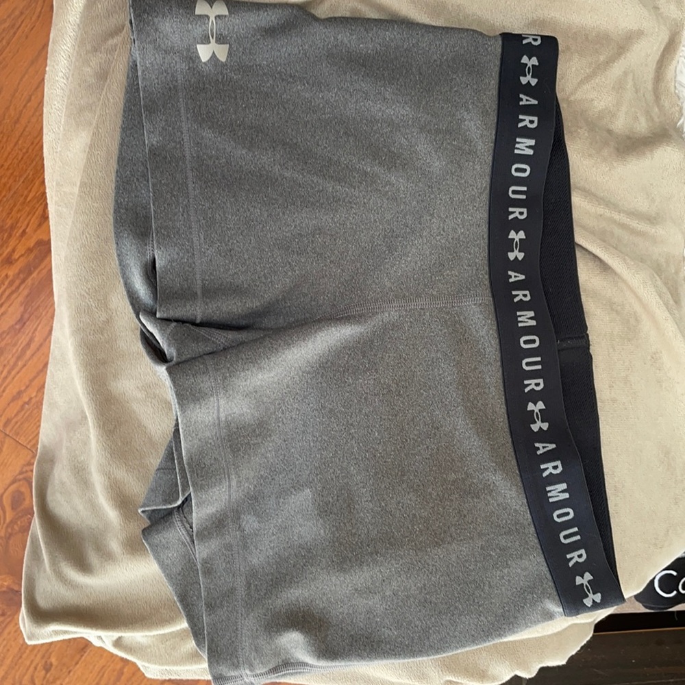 Exercise shorts
